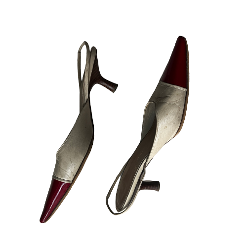 vintage chanel pointed slingbacks 38.5