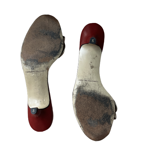 alessandro dell'acqua red butterfly sandals 37