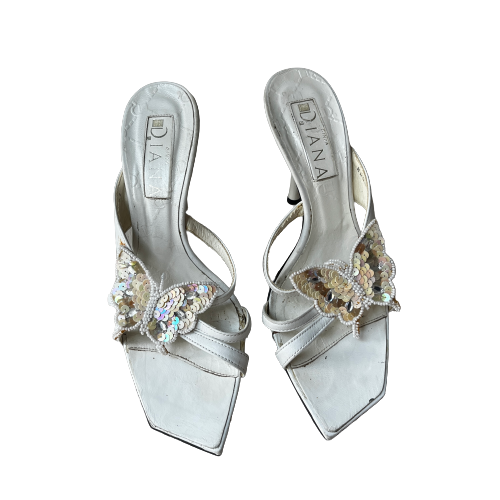 diana white butterfly sandals 6.5
