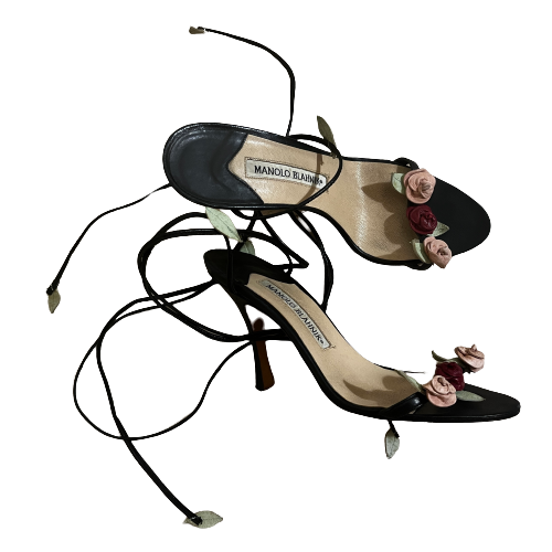 manolo blahnik rosette lace up sandals 35