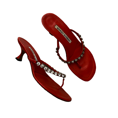 manolo blahnik summer thong sandals 35.5