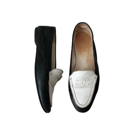 vintage chanel logo loafers 37